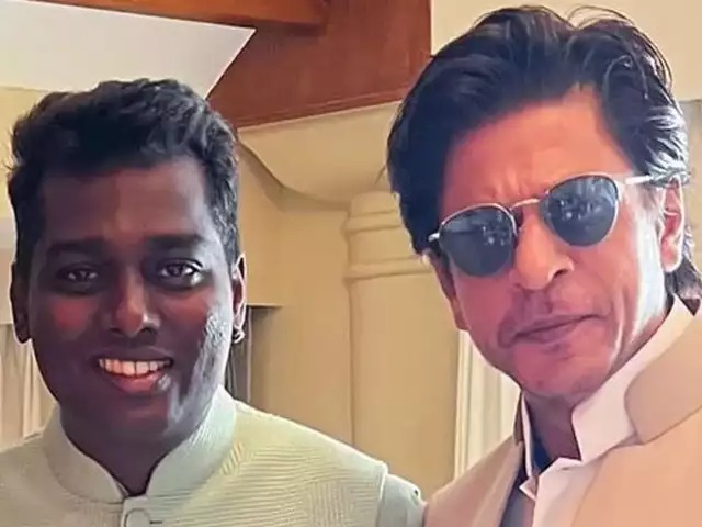 Shahrukh Khan Movie : फिल्म जवान के डायरेक्टर की फिल्में बॉक्स आफिस पर रहती हैं सुपरहिट, जानें अबतक कितनी फिल्मों में किया है काम