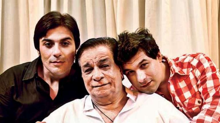 Bollywood Kissa : जिस बेटे सरफराज के लिए कादर खान बन गये कामेडियन, आज वो सरफराज क्या करते हैं