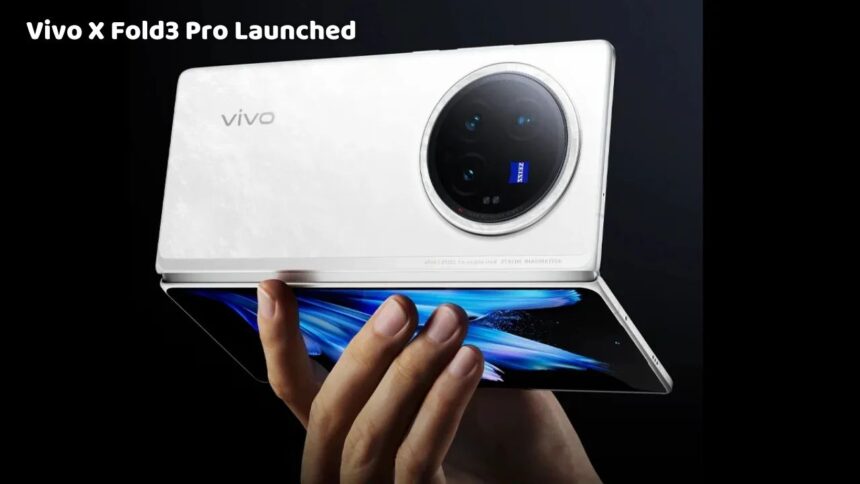 Vivo X Fold3 Pro Launched : 16 GB+512 GB का स्टोरेज, 50MP + 50MP + 64MP का कैमरा, सैमसंग जैसे दिग्गजों को मार भगाने आया न्यू स्मार्टफ़ोन