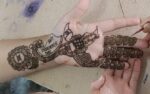 Mehndi Design 15 August : बालाघाट के इन बच्चियों की तरह आप भी अपने हाथों पर बनाएं सुंदर सी मेहंदी की डिजाइन, स्वतंत्रता दिवस पर लोग करेंगे तारीफ